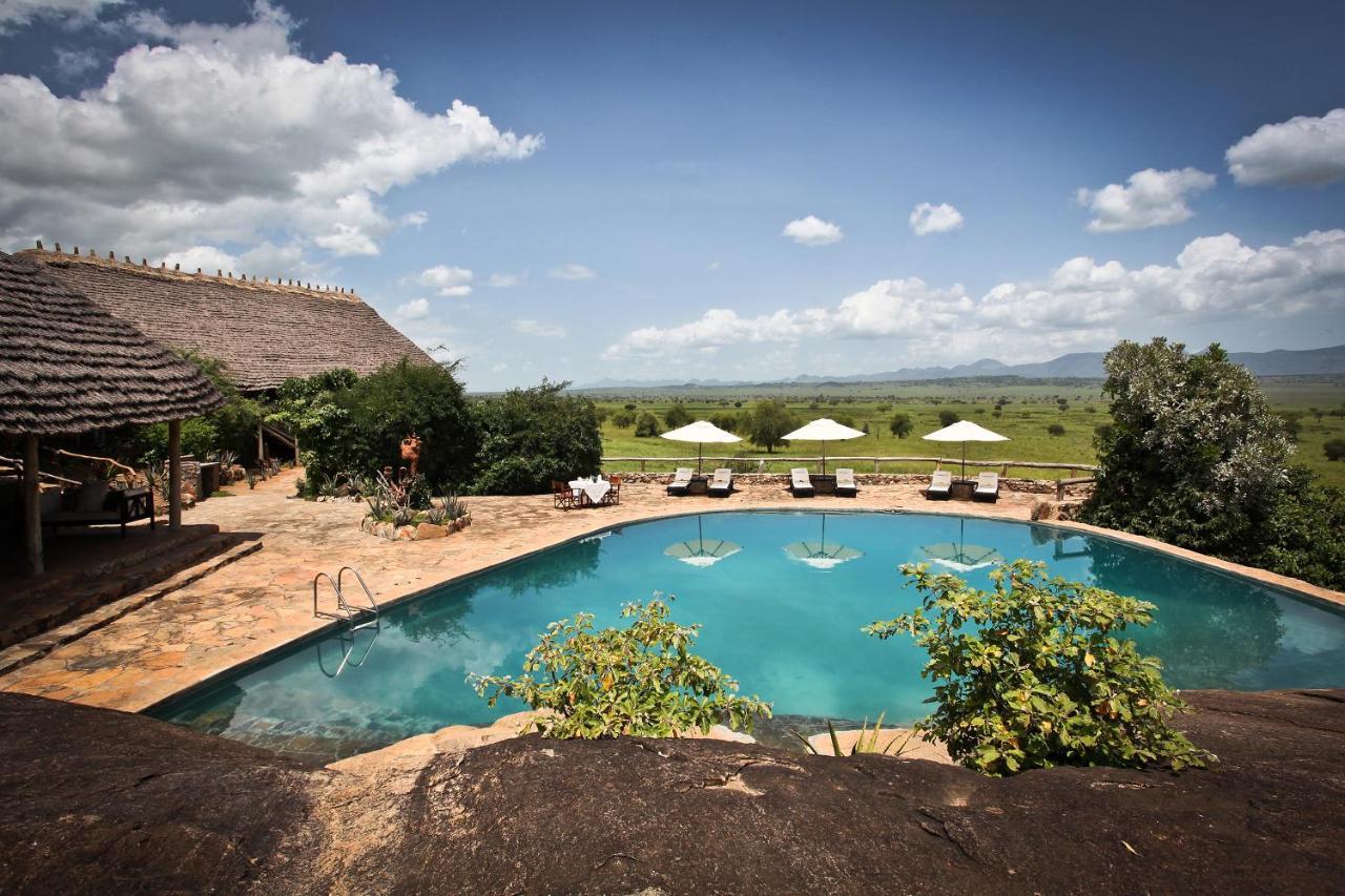 Apoka Safari Lodge Loitanit ภายนอก รูปภาพ